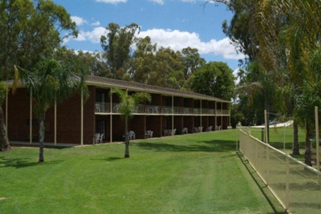 Tocumwal Golf Resort Exteriör bild