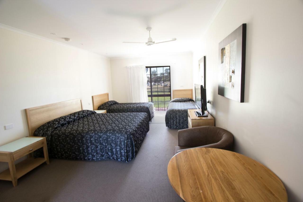 Tocumwal Golf Resort Exteriör bild